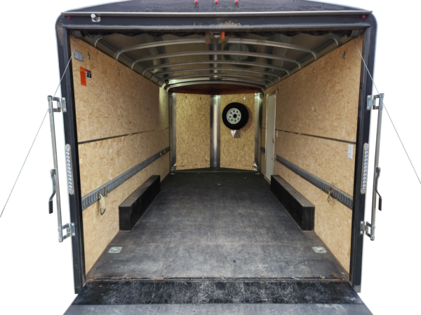 16’x8’ 5,000 GVWR H&H Enclosed Cargo Trailer - Image 2